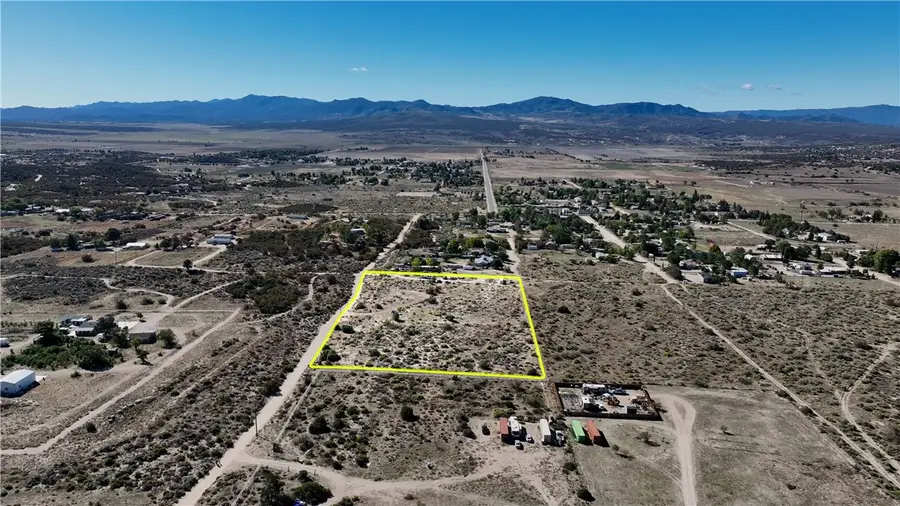 3 Lanik Ln, Anza, CA 92539 - #3
