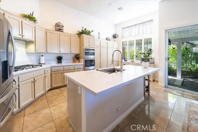 40494 Calle Lampara, Murrieta, CA 92562 - #2