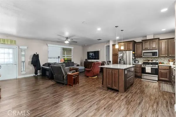 5815 La Palma Ave  #304, Anaheim, CA 92807