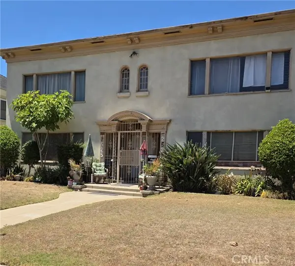 2523 5th Avenue, Los Angeles, CA 90018