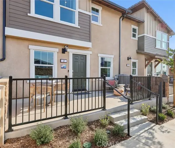 6382 Moonfire Lane  #3, Fontana, CA 92336