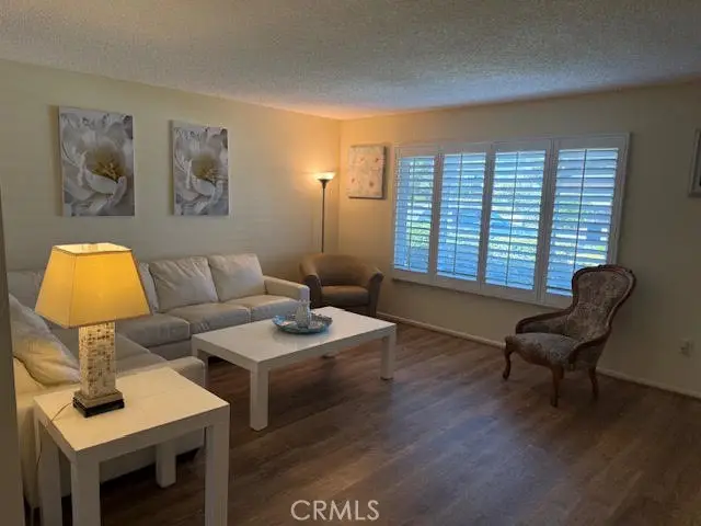 621 Palm  #B, Hemet, CA 92543 - #1