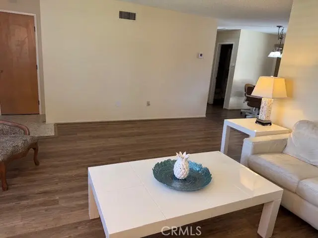 621 Palm  #B, Hemet, CA 92543 - #3