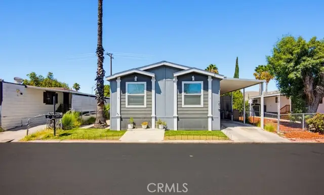 1097 State, Hemet, CA 92543 - #2