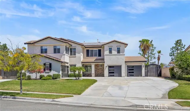 1481 Sunshine Circle, Corona, CA 92881 - #1