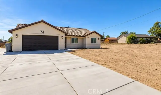 9243 Manteca, Hesperia, CA 92345 - #1