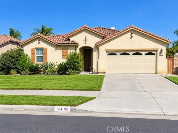 984 Paintbrush, Hemet, CA 92545