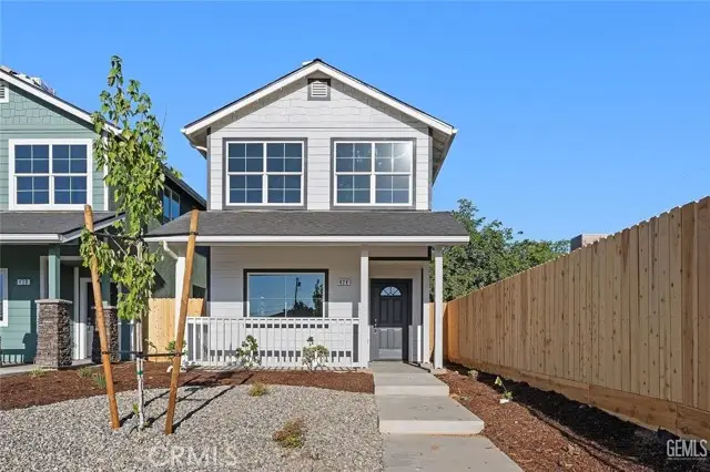 424 S Brown, Bakersfield, CA 93307 - #1