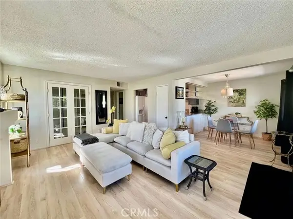373 Mariscal, Palm Springs, CA 92262