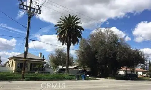 1367 Towne Avenue, Pomona, CA 91766