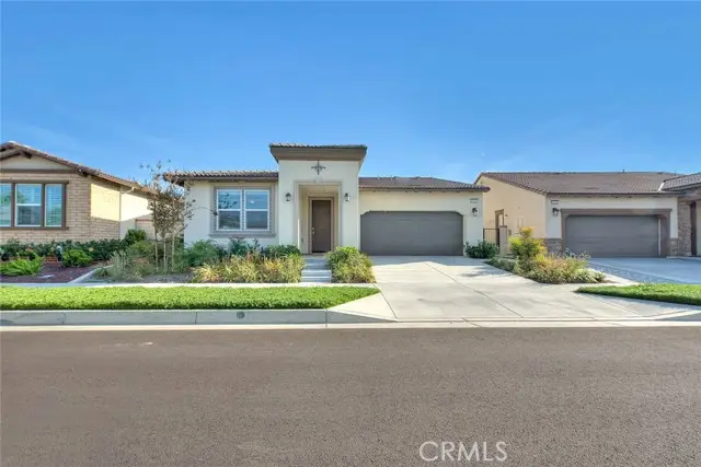 4068 Amigos Privado, Ontario, CA 91761 - #2