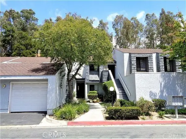450 RanchView Circle, Anaheim, CA 92807