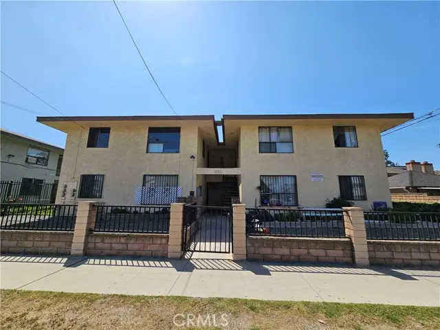 1574 Laurel Avenue, Pomona, CA 91768 - #1