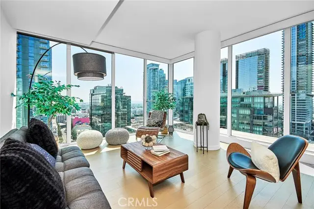 1050 Grand  #2001, Los Angeles, CA 90015 - #3