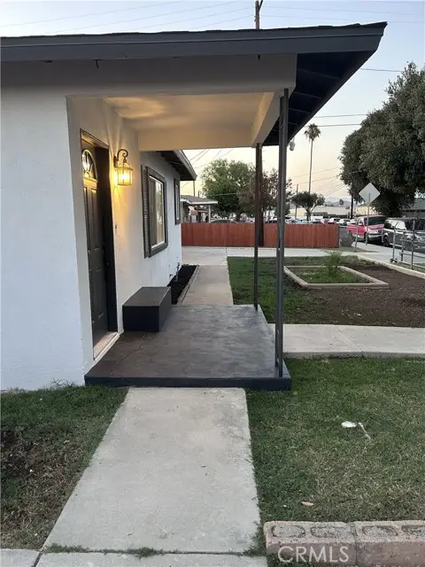 5844 Montgomery Street, Riverside, CA 92503 - #2