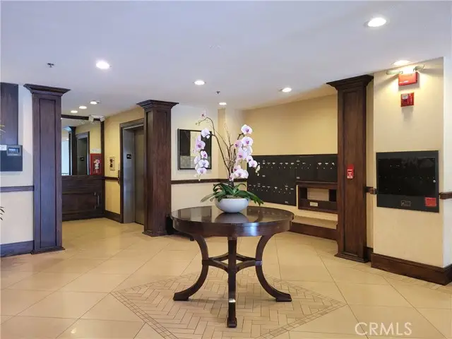 1040 4th  #203, Santa Monica, CA 90403 - #3