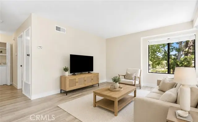 25717 Sycamore Pointe, Lake Forest, CA 92630 - #3