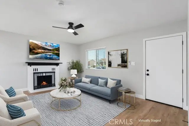 15016 Marigold Avenue, Gardena, CA 90249 - #2