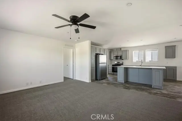 7323 Woodcliff Street, Phelan, CA 92371 - #2