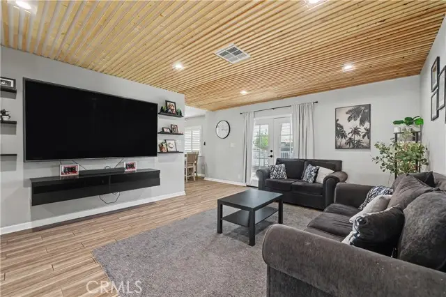 1136 Hancock, San Bernardino, CA 92411 - #1