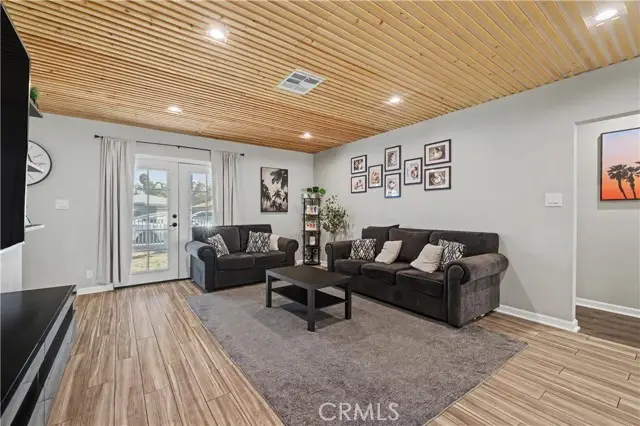 1136 Hancock, San Bernardino, CA 92411 - #2