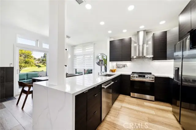 528 San Andres Drive, Solana Beach, CA 92075 - #3