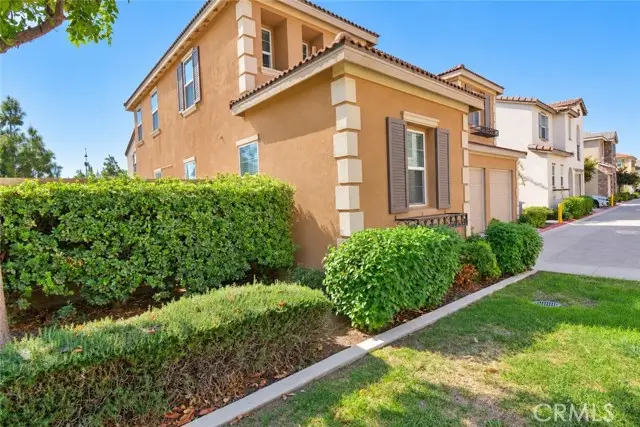 119 West Via Rua Flores, Ontario, CA 91762 - #3