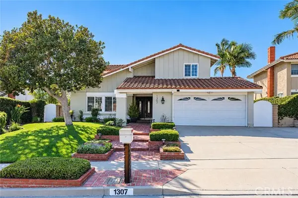 1307 Eltham, Fullerton, CA 92833
