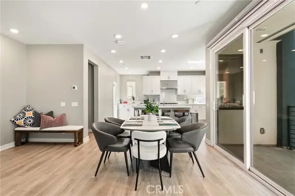 253 Waypoint, Tustin, CA 92782