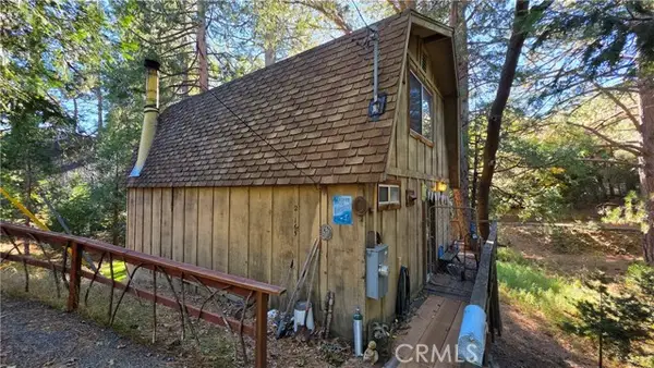 25165 Cascade Drive, Idyllwild, CA 92549