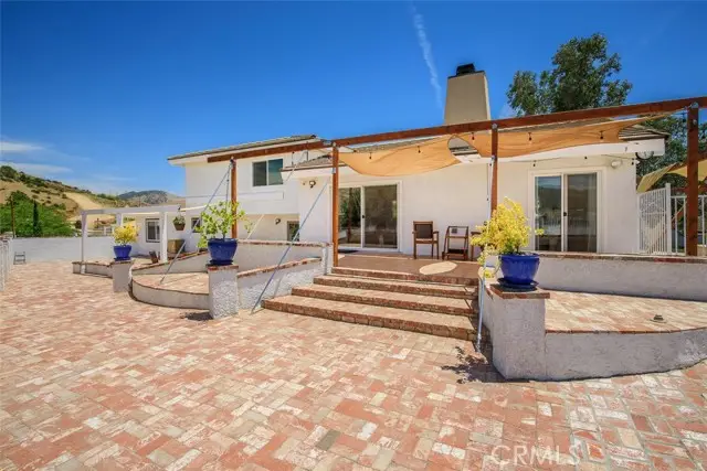 9175 Yucca Hills Road, Santa Clarita, CA 91390 - #3