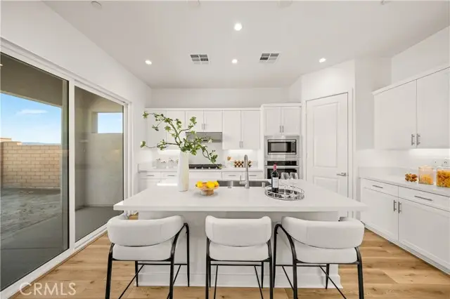 22100 Portofino, Riverside, CA 92506 - #3