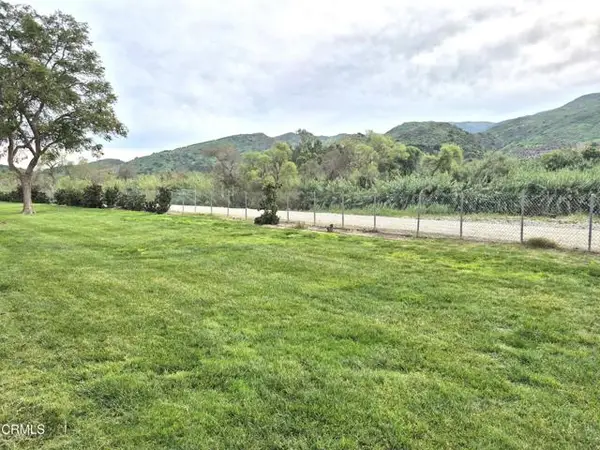 42036 Village 42, Camarillo, CA 93012