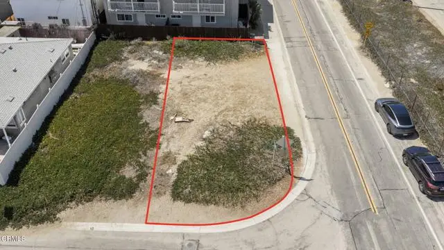 161 Santa Monica Avenue, Oxnard, CA 93035 - #1