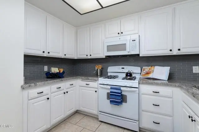 1210 Via Montoya, Camarillo, CA 93010 - #3