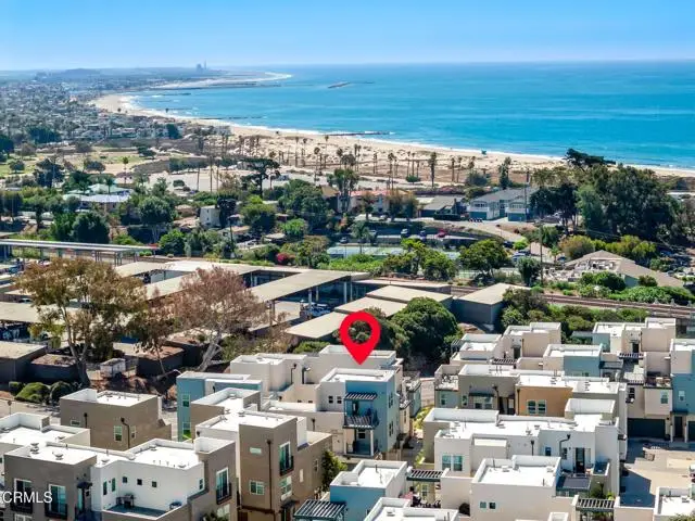 1276 Thompson Boulevard  #101, San Buenaventura Ventura, CA 93001 - #3