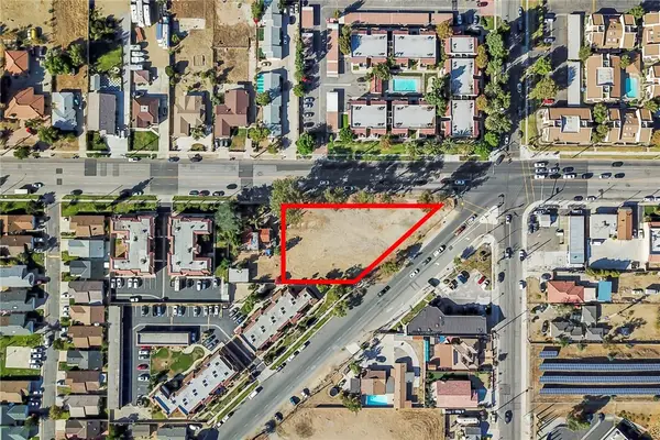 8916 Fontana Avenue, Fontana, CA 92335