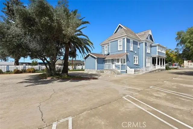 961 Holt, Ontario, CA 91762 - #2