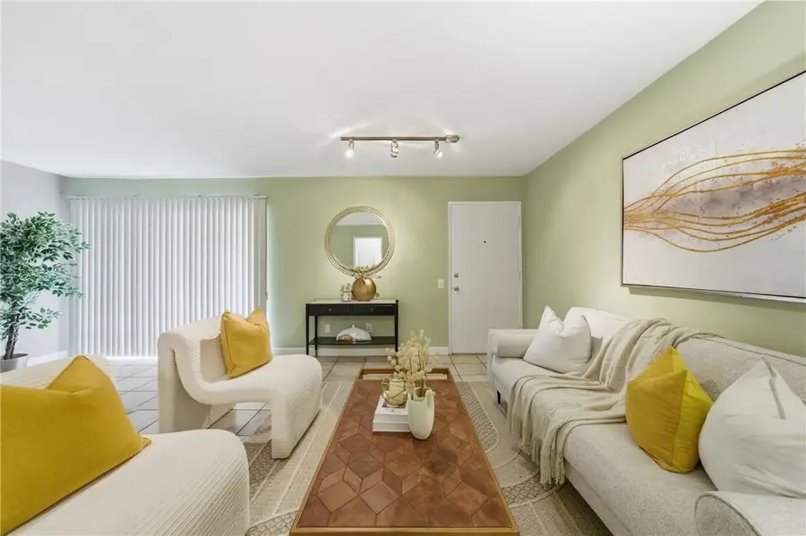 2311 4th Street  #106, Santa Monica, CA 90405 - #2