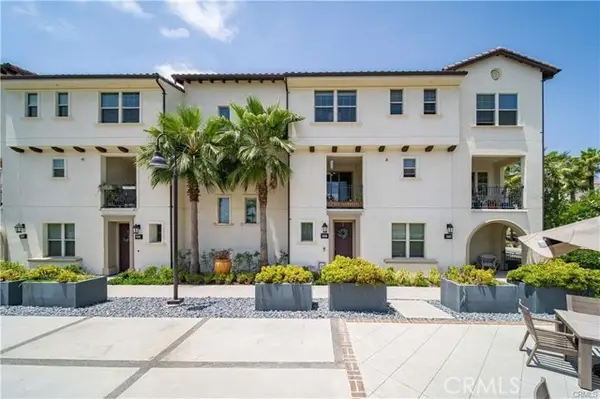 877 Orchid  #C, Azusa, CA 91702