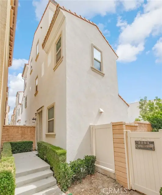 2205 Strawberry Court, Upland, CA 91786