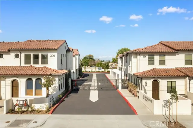200 New Avenue  #4, Monterey Park, CA 91755 - #2