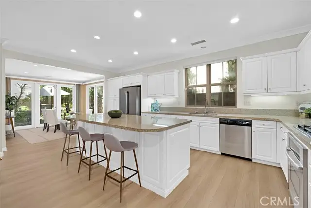 231 Mantle, Irvine, CA 92618 - #3