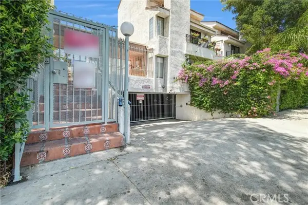 8221 Langdon Avenue  #207, Van Nuys, CA 91406