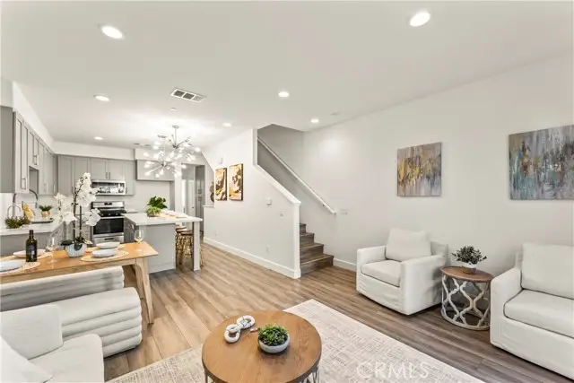 116 6th  #B, Montebello, CA 90640 - #3
