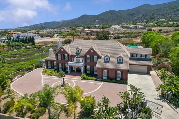 1150 Sandra, Corona, CA 92881