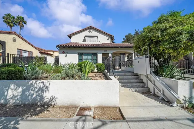 262 Wilson Avenue  #104, Pasadena, CA 91106 - #2