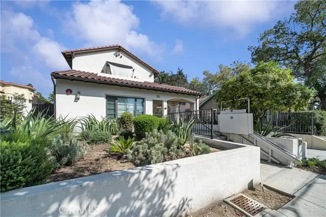 262 Wilson Avenue  #104, Pasadena, CA 91106 - #3