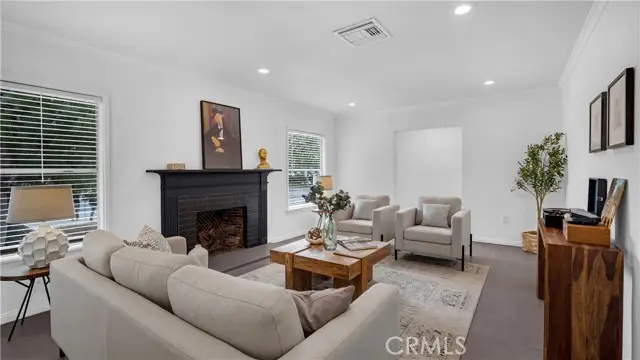 10207 Camarillo Street, Toluca Lake, CA 91602 - #1