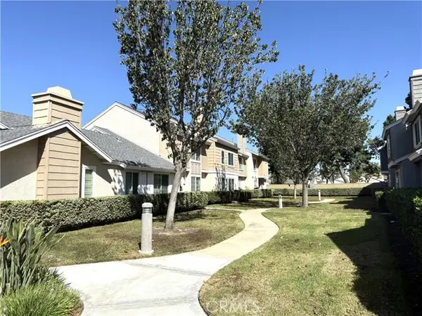 59 Fox Holw  #36, Irvine, CA 92614